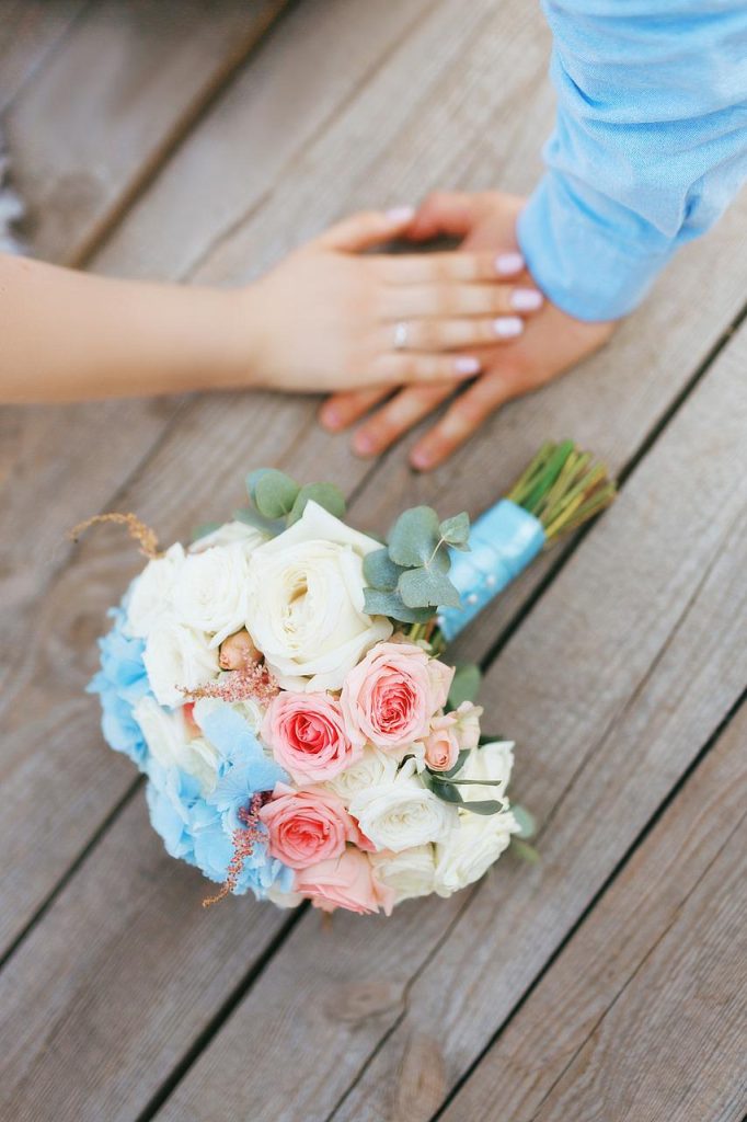 pair, the groom, the bride's bouquet-1994895.jpg